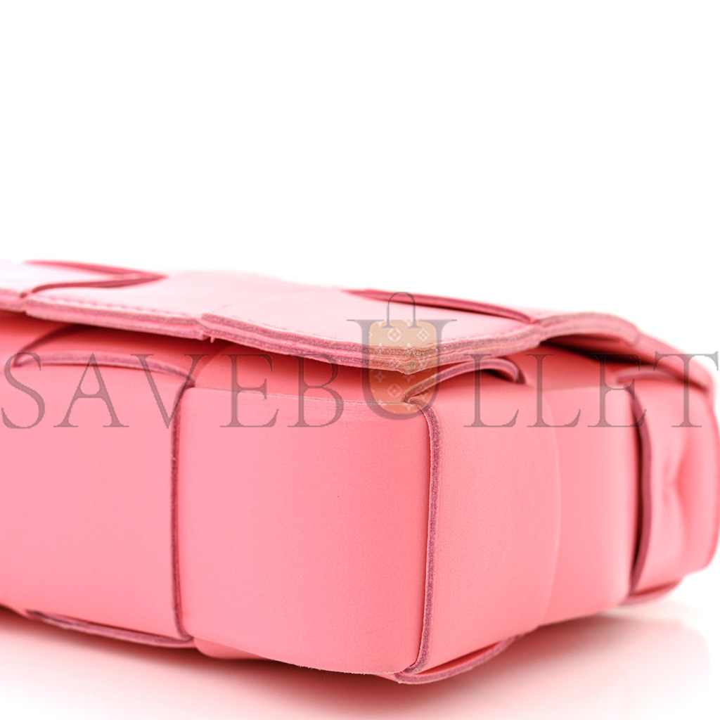 BOTTEGA VENETA LAMBSKIN MAXI INTRECCIATO CASSETTE CROSSBODY BAG PINK (23*15*5.5cm)