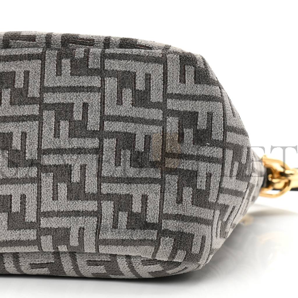 FENDI CHENILLE VITELLO SETA PLEXIGLASS FF FENDI O&#X27;LOCK ZIPPER ANTHRACITE ASFALTO (35*23*14cm)